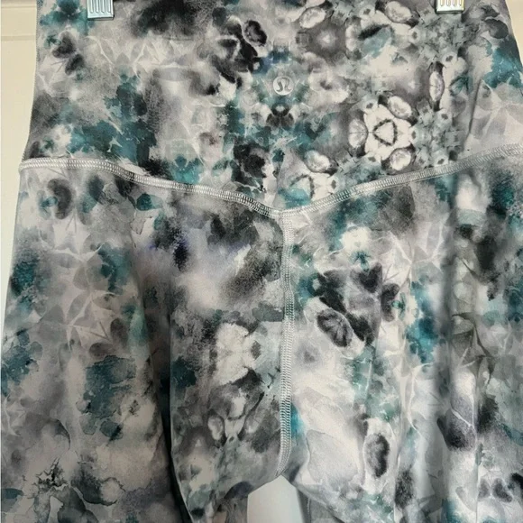 Lululemon Align High Rise Pant 25” - Kaleidofloral Multi - Picture 3 of 4